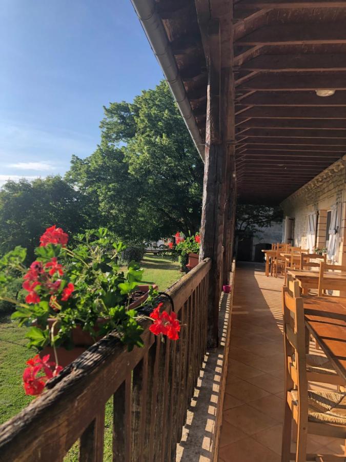 La Ferme De La Truffe Chambres D Hotes Cuzance エクステリア 写真
